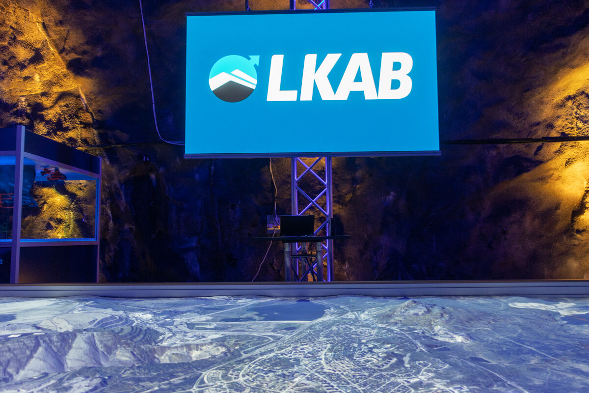 Intérieur de la mine de Kiruna avec panneau LKAB