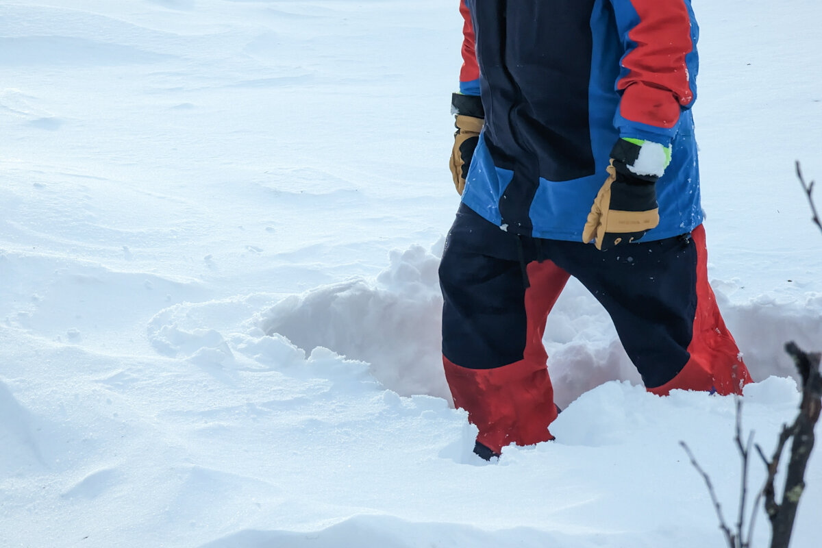 Guide d'une randonnée dans la neige près de Kiruna